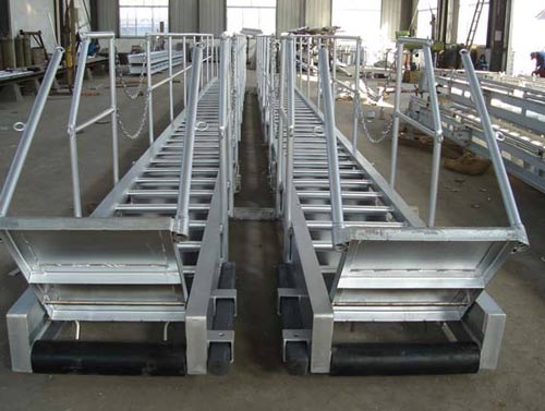 accommodation ladder1904541.jpg accommodation ladder1.jpg